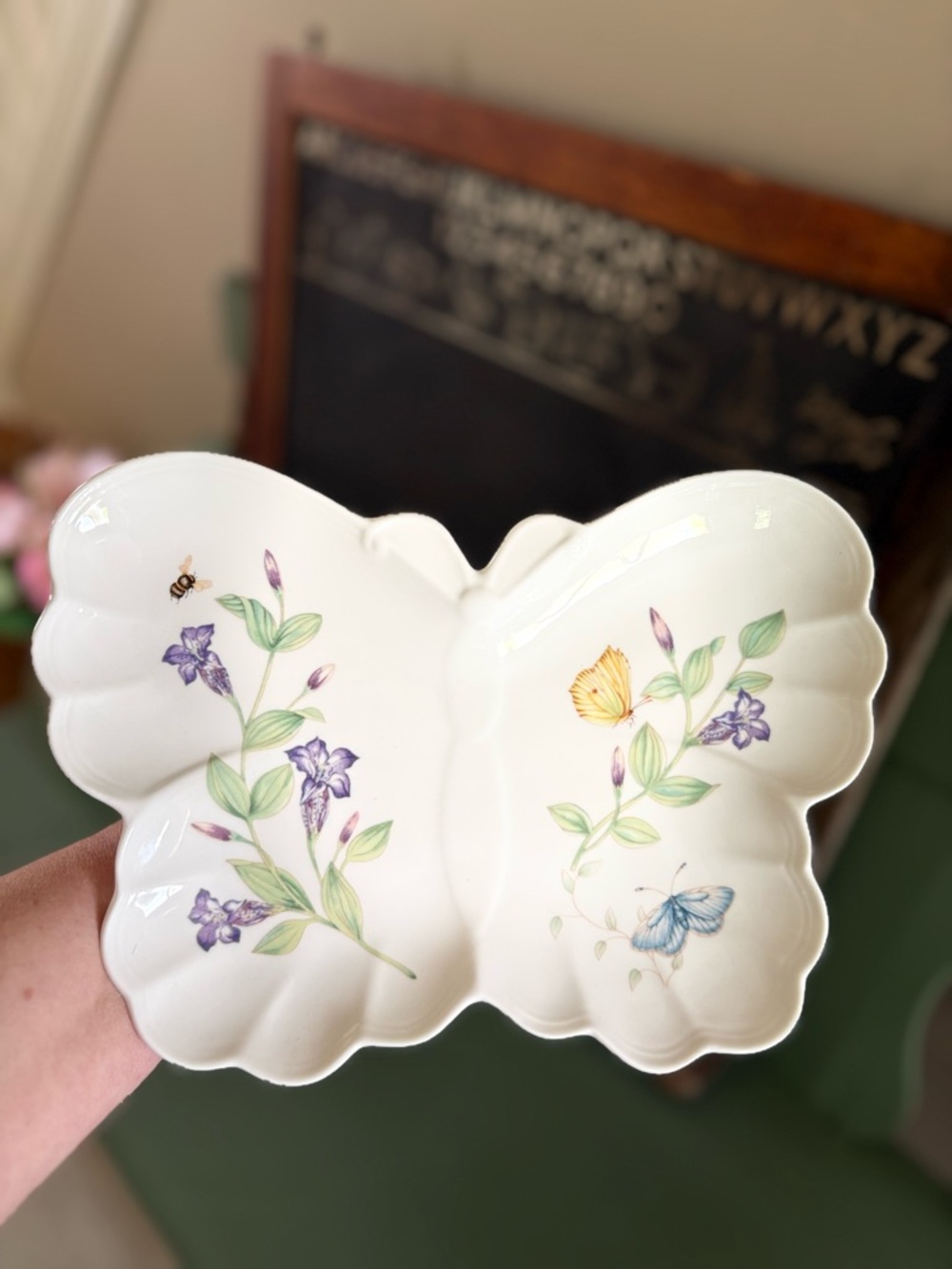 Lenox Butterfly Meadow Hors D’oeuvre Tray Butterfly Shape Porcelain Dish - Picture 10 of 10